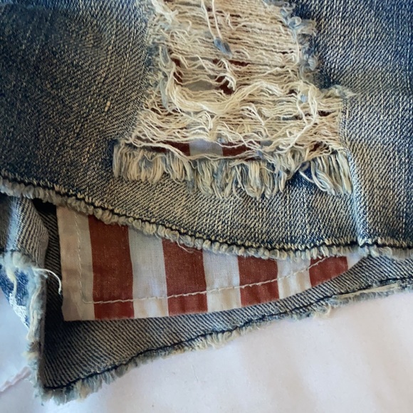 Star Jean Shorts - Picture 3 of 4